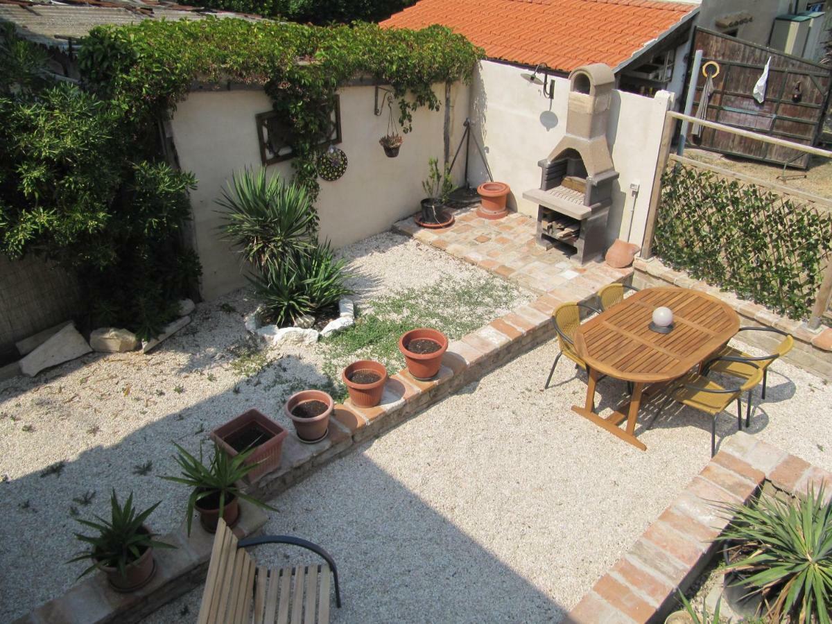 Acquamarina B&B Casa vacanze Marina di Montemarciano Esterno foto