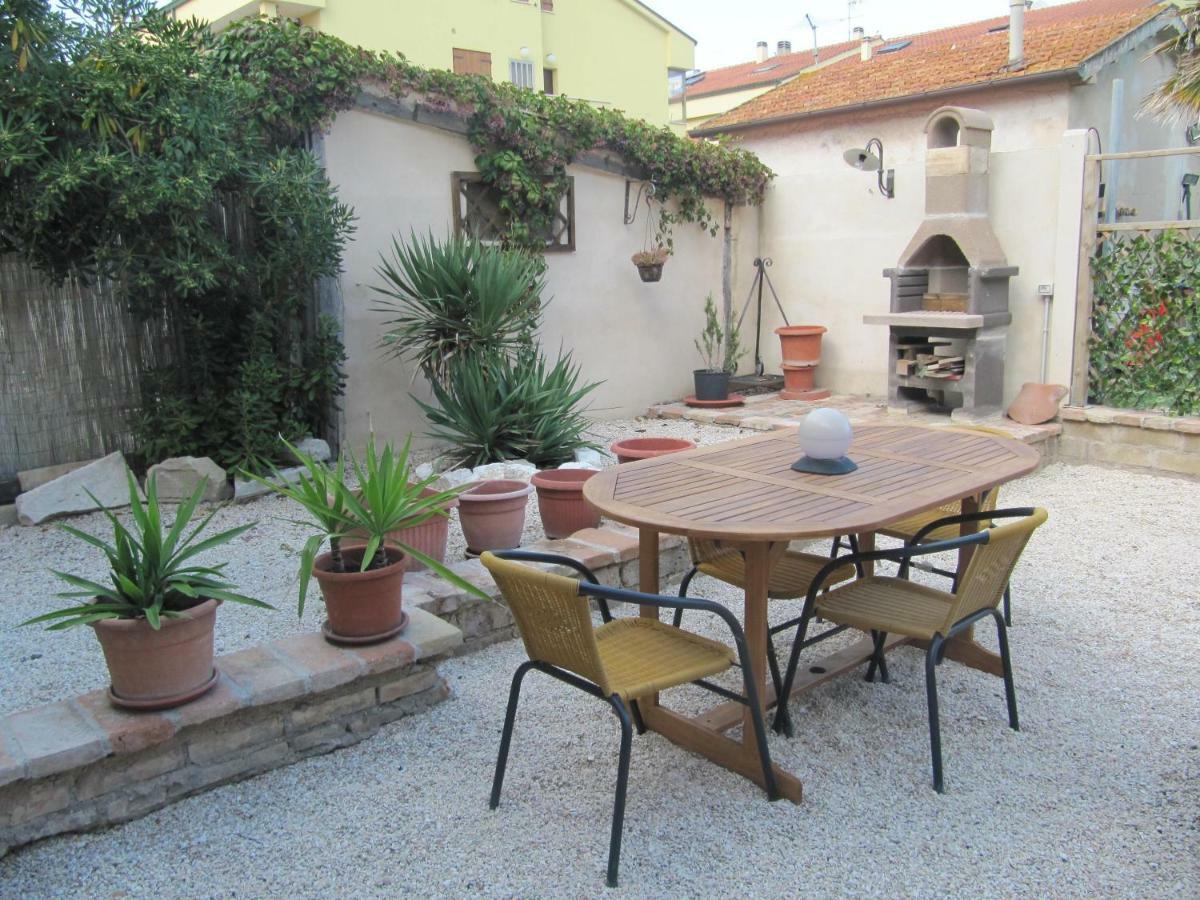 Acquamarina B&B Casa vacanze Marina di Montemarciano Esterno foto